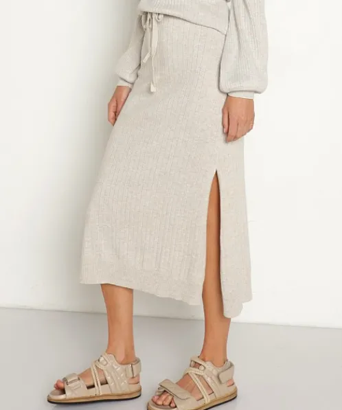 KIVARI Skirts>Giselle Knit Skirt Wheat