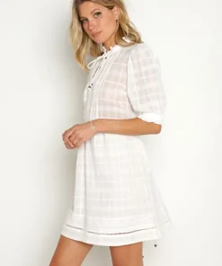KIVARI Dresses><noscript><img width=