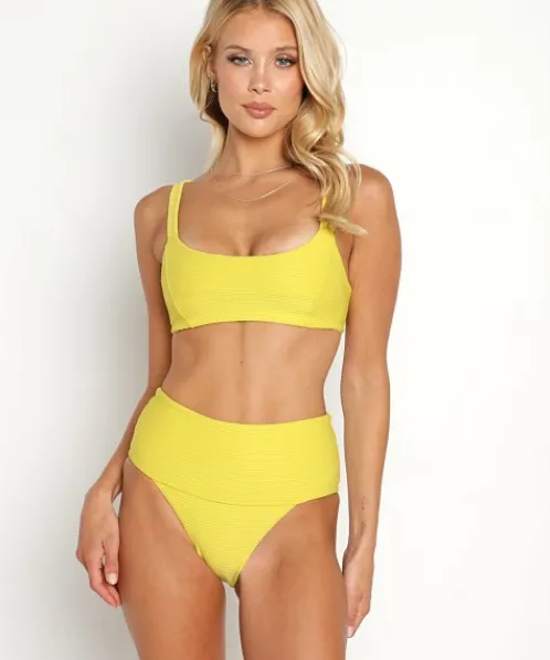 L Space Bikinis>Eco Jess Bikini Top Apple Green