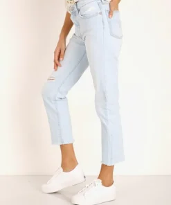 Levi's Pants><noscript><img width=