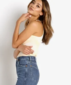 Levi's Tops><noscript><img width=