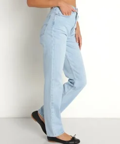 Levi's Pants><noscript><img width=