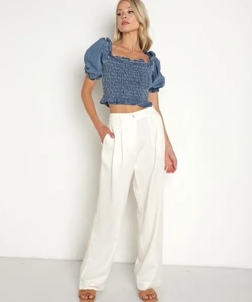 Levi's Tops>Smocked Short Sleeve Blouse Freaky Friday