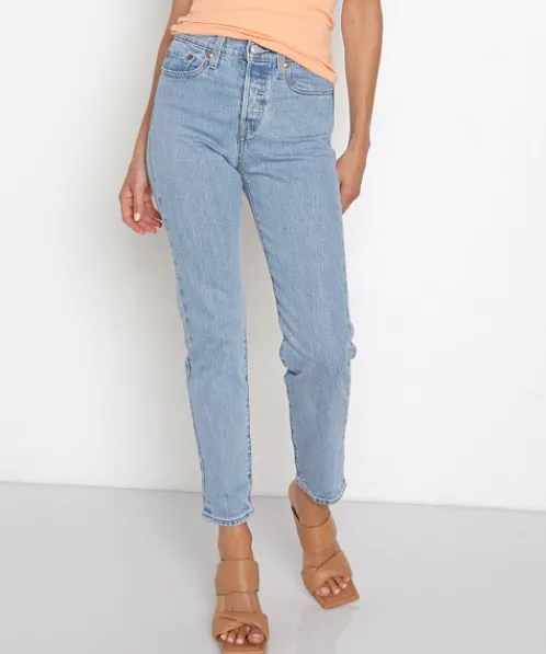 Levi's Pants>Wedgie Clean Hem Tango Talks