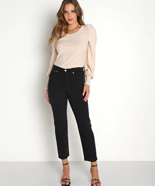Levi's Pants>Wedgie Straight Jeans Black Heart
