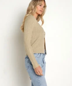 Line & Dot Tops><noscript><img width=