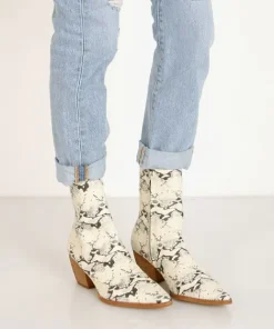 Matisse Boots>Caty Boot Snake Black/White Print