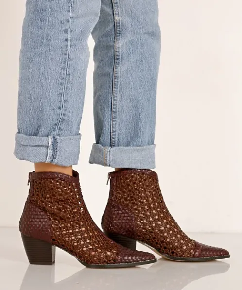 Matisse Boots>Caught Up Boot Saddle