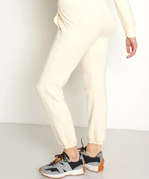Monrow Pants>Boyfriend Sweat Buttercream