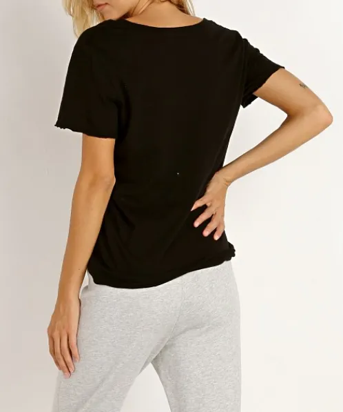n: PHILANTHROPY Tops>Lynne V Neck Black Cat