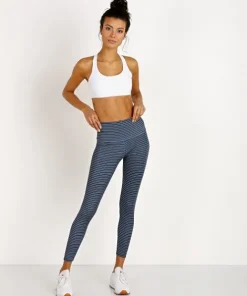 Onzie Sports Bras>Chic Bra White