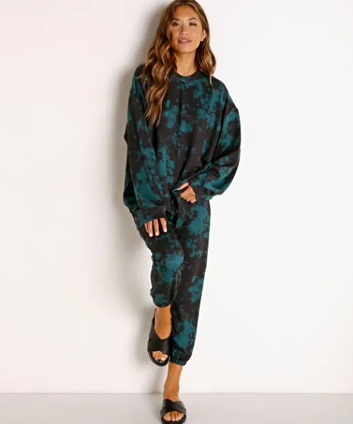 Onzie Pants | Pants>Fleece Sweatpant Emerald Green Tie Dye