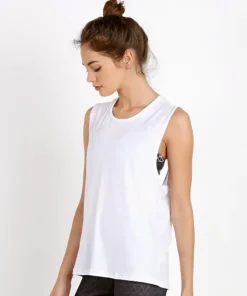 Onzie Tops><noscript><img width=