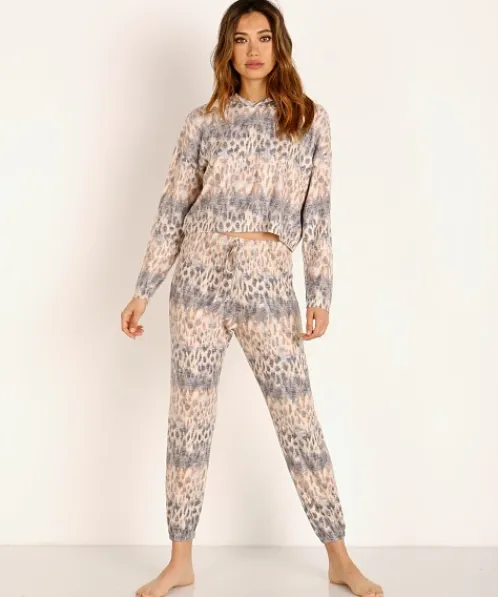 Onzie Pants | Pants>Weekend Sweatpant Safari