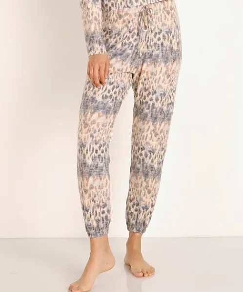 Onzie Pants | Pants>Weekend Sweatpant Safari