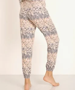 Onzie Pants | Pants><noscript><img width=