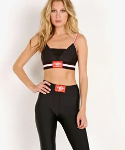 PE NATION Sports Bras>Left Hook Bra Black
