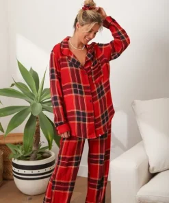 Plush Pj Sets>Soft Woven Plaid PJ Set with Scrunchie Red