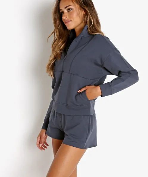 Richer Poorer Shorts>Terry Sweatshort Blue Night