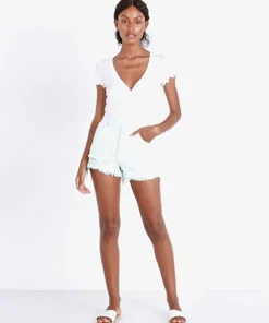 Rollas Shorts>Dusters Short Sky Worn