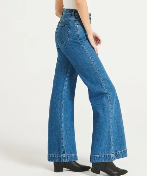 Rollas Pants>Eastcoast Flare Jean Ashley Blue