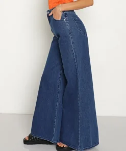 Rollas Pants><noscript><img width=