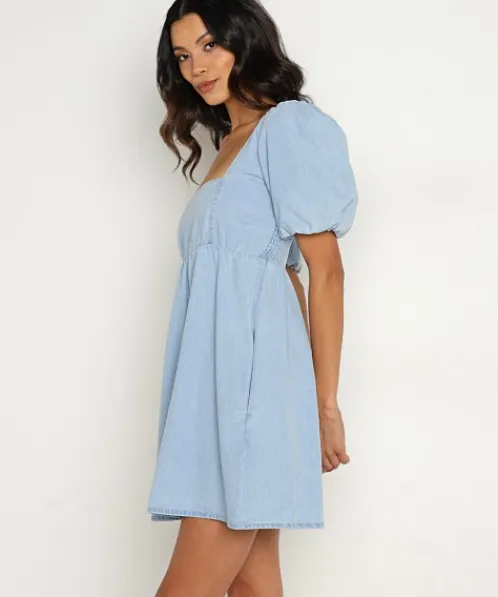 Show Me Your Mumu Dresses>Smitten Babydoll Dress Sky Blue