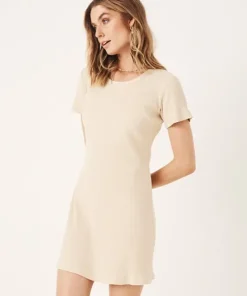 Spell Dresses><noscript><img width=