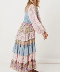 Spell Dresses><noscript><img width=