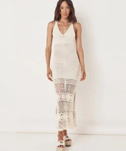Spell Dresses><noscript><img width=