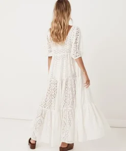 Spell Dresses><noscript><img width=