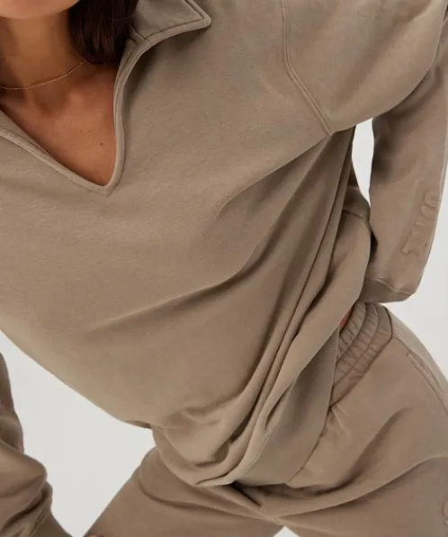 STYLERUNNER Knits>Solstice Polo Sweatshirt Pebble