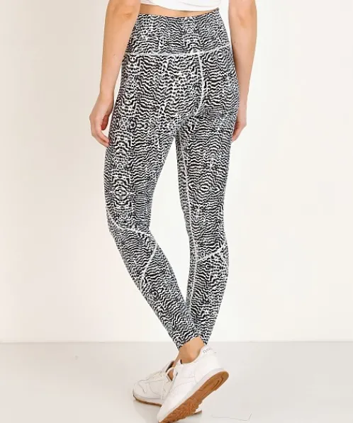 Varley Bottoms>Bedford Tight Feather Fragments