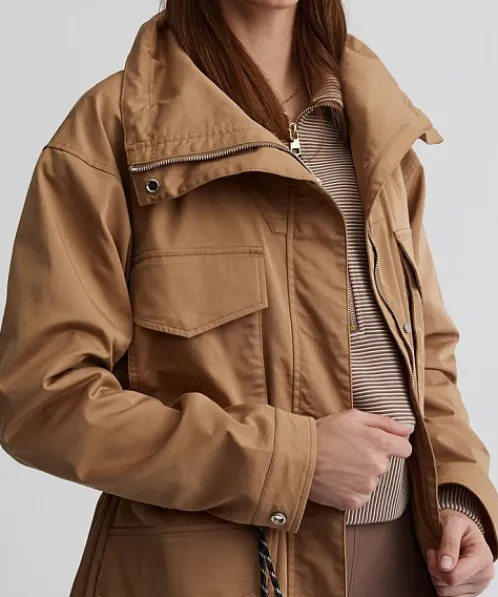Varley Jackets>Bryce Parka Desert Sand