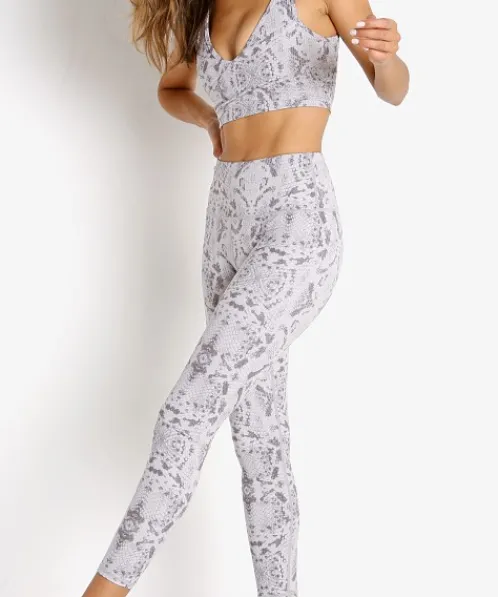 Varley Bottoms>Century 2.0 Legging Taupe Grey Snake