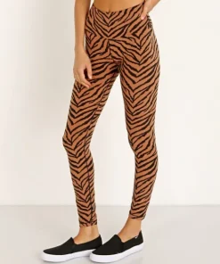 Varley Bottoms><noscript><img width=