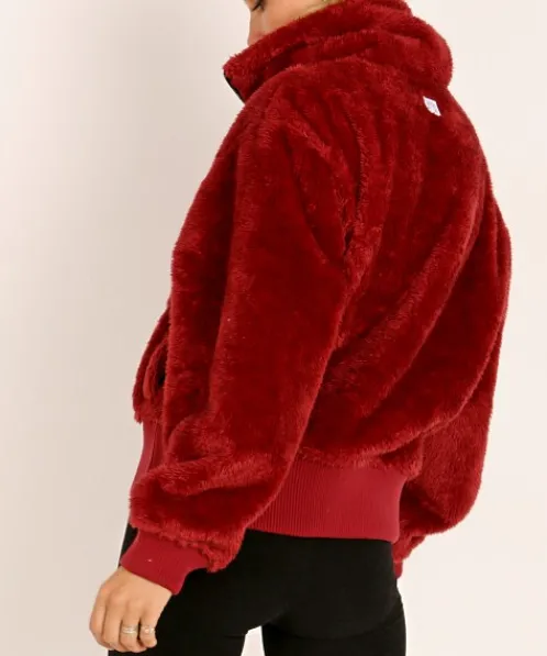 Varley Knits>Duray Revive Cozy Pullover Jacket Red Pear