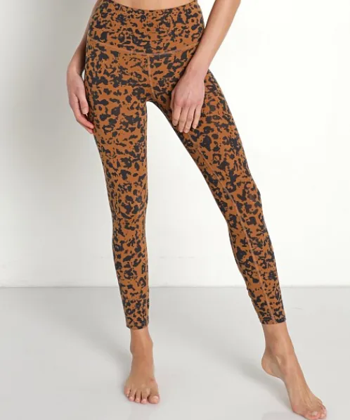 Varley Bottoms>Lets Move High Rise 25" Legging Rust Animal