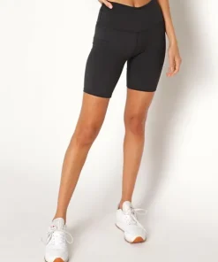 Varley Bottoms>Lets Move Short 7' Black