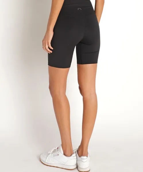 Varley Bottoms>Lets Move Short 7' Black