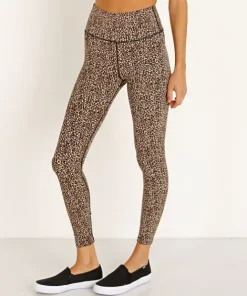 Varley Bottoms><noscript><img width=