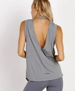 Varley Tops><noscript><img width=