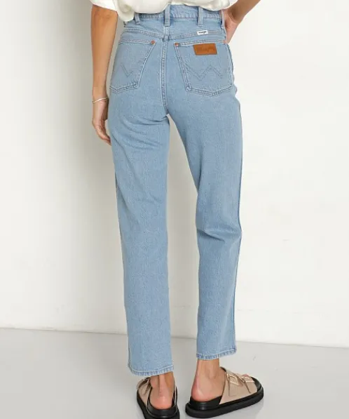 Wrangler Pants>Wild West 603 High Rise Straight Jean Bluestone